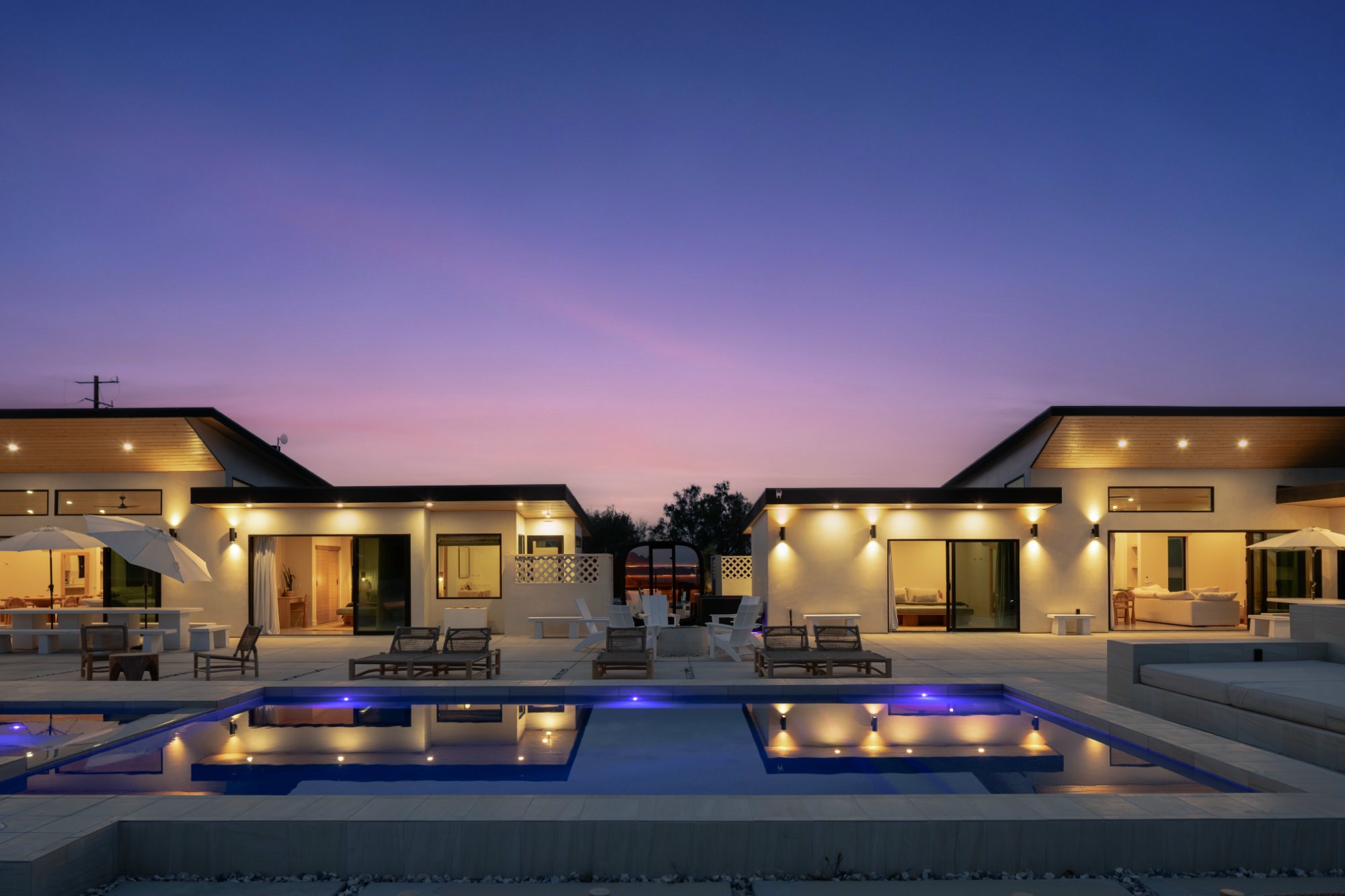 The Sandhouse at dusk